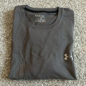 Under Armour Charged Cotton heat gear solid gray t-shirt loose fit size Large
